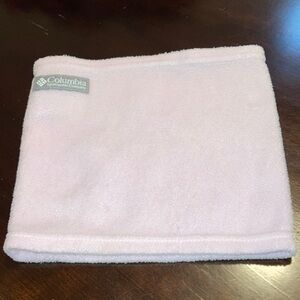 Columbia Light Pink Fleece Neck Warmer